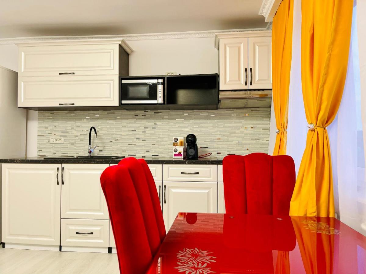 Apartament Premium Isabella Arad Exterior foto